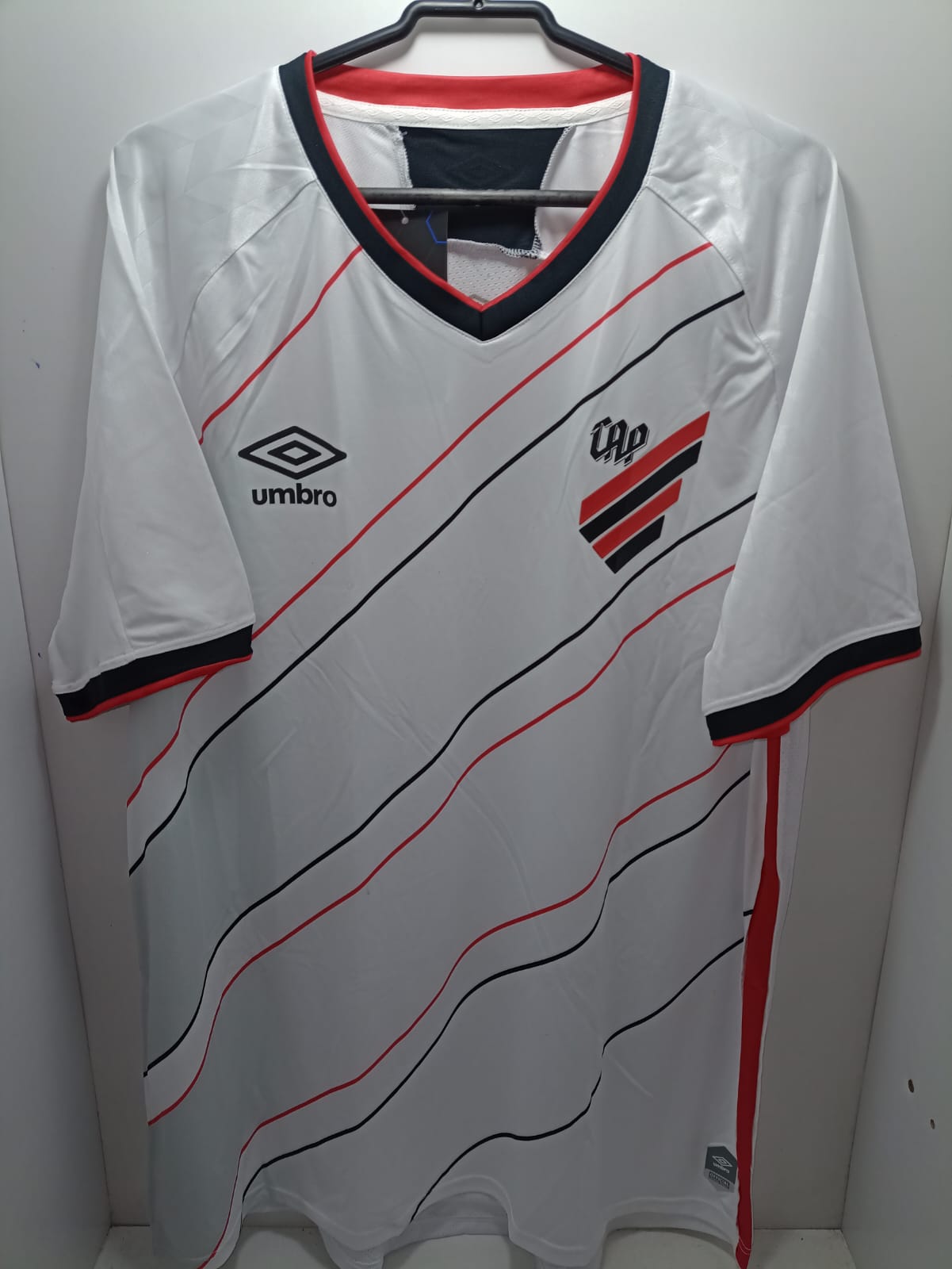 Athletico Paranaense 2020 away shirt without sponsorship 