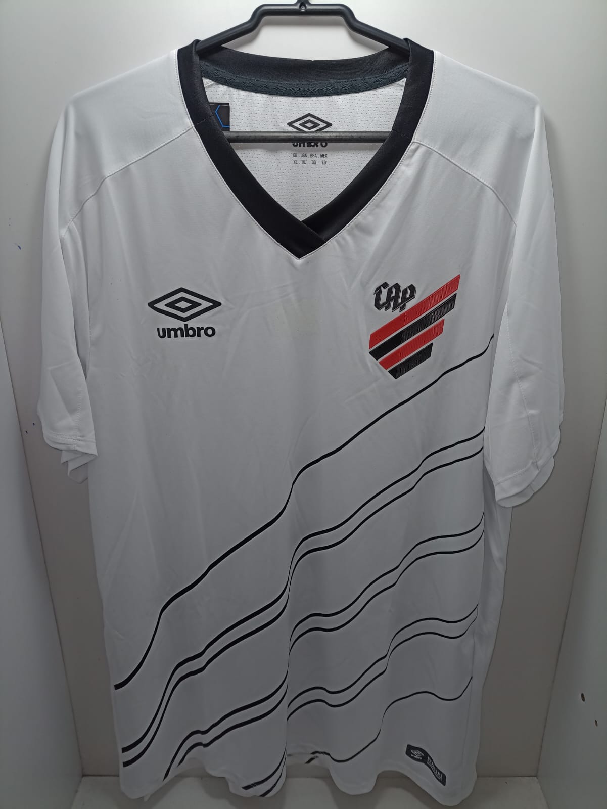 Athletico Paranaense 2019 away sem patrocinio leves defeitos