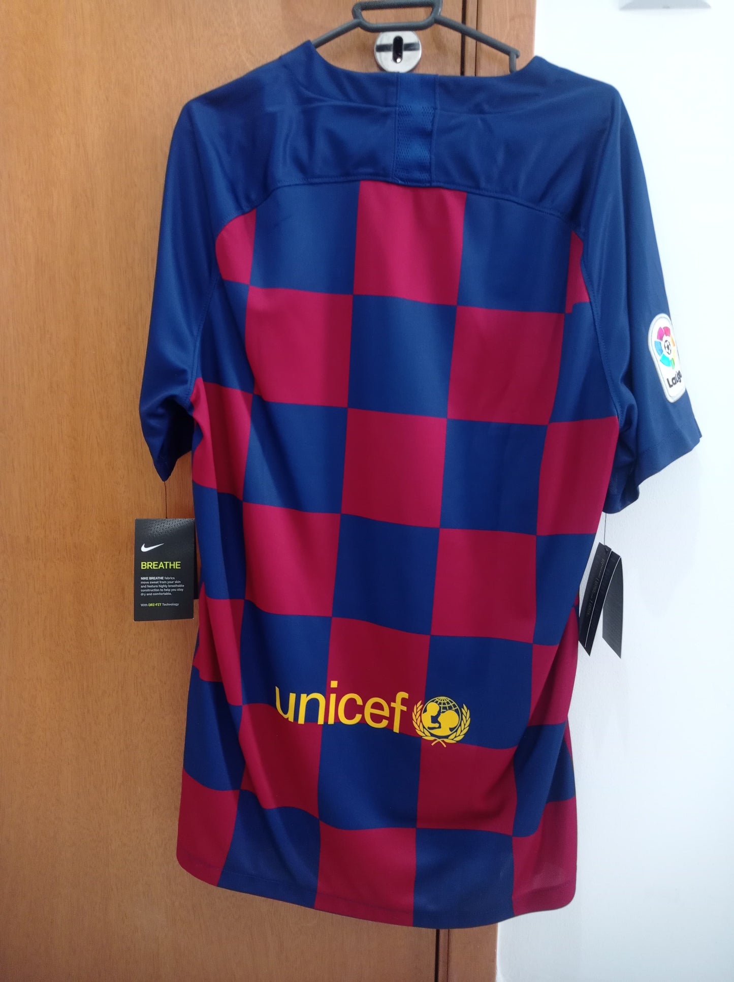 Camisa Barcelona 2019 2020 nova na etiqueta tamanho G