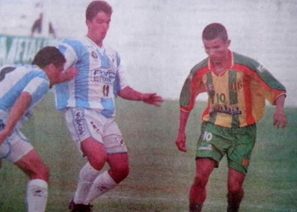 Londrina game shirt from the 2000s