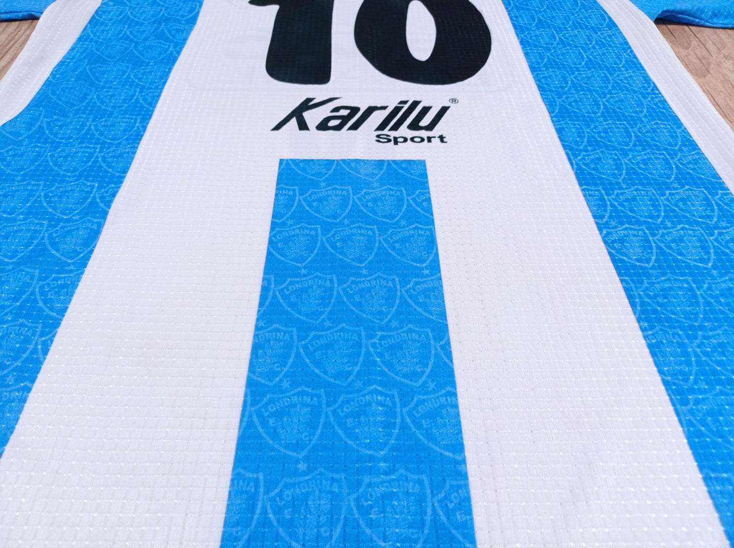 Londrina game shirt from the 2000s