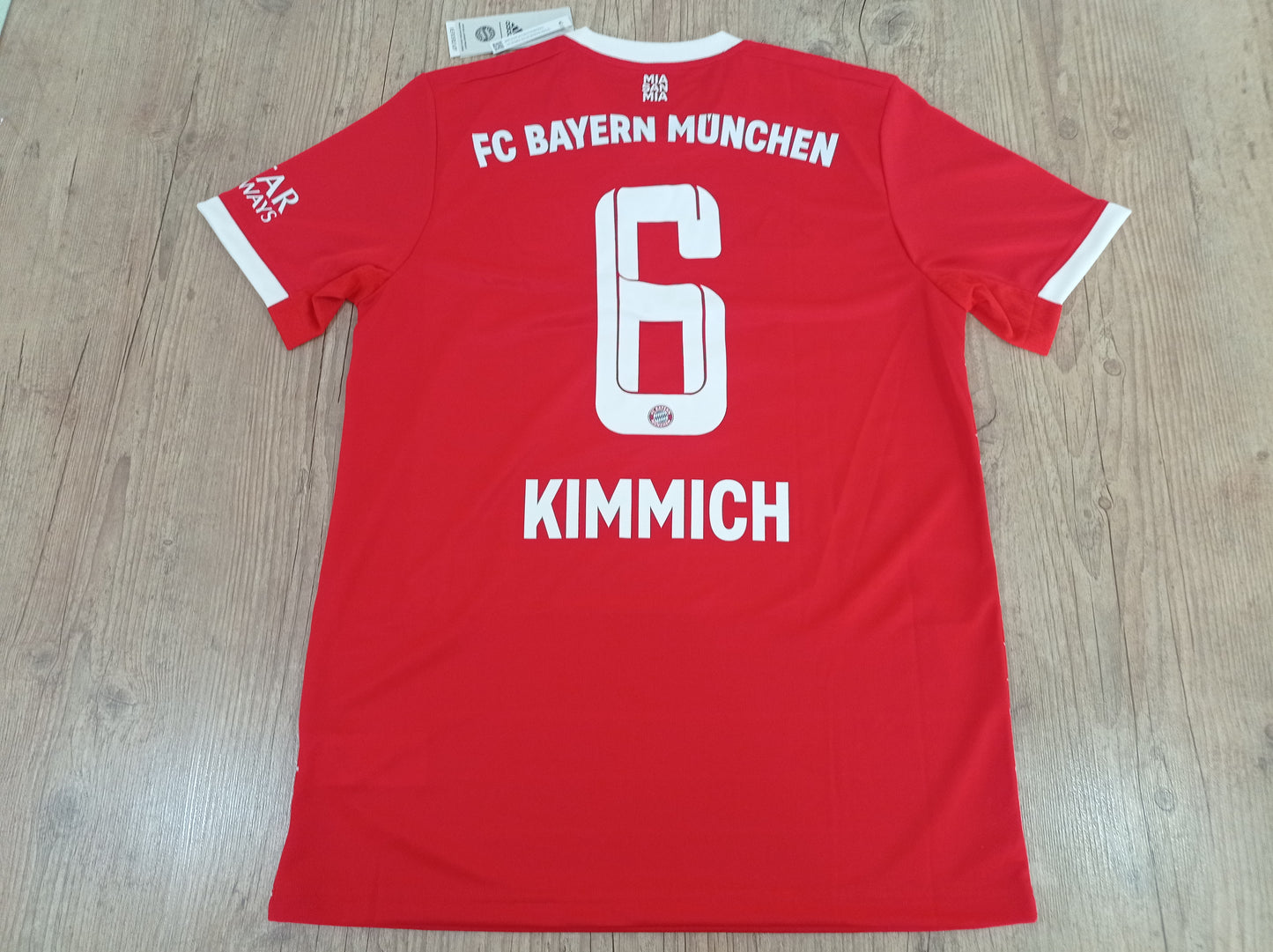 Bayern München – Home – 2022/2023 - Kimmich / Upamecano