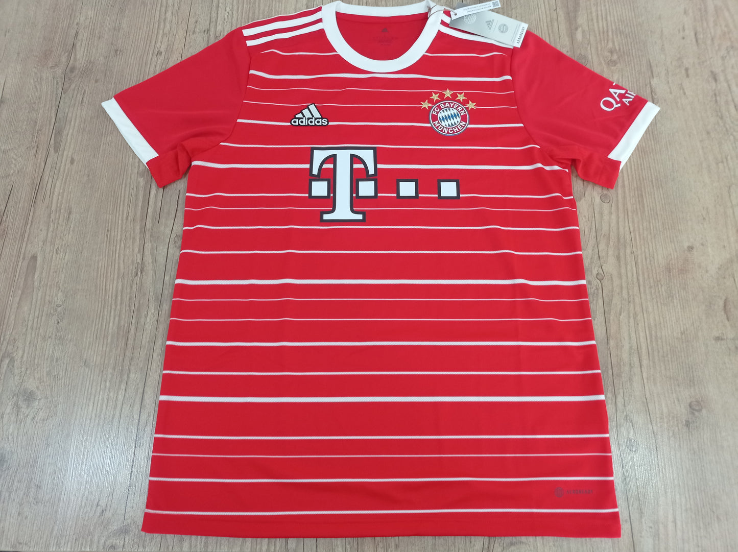 Bayern München – Home – 2022/2023 - Kimmich / Upamecano