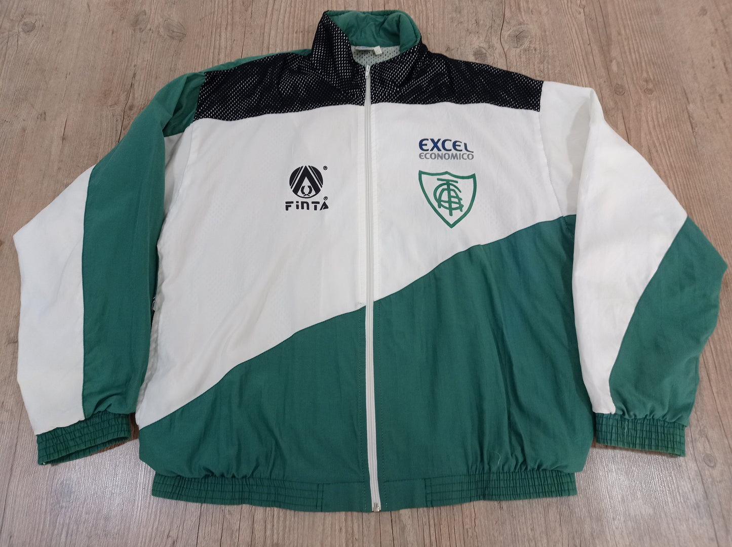 Conjunto Equipamento Profissional do América Mineiro - Anos 90