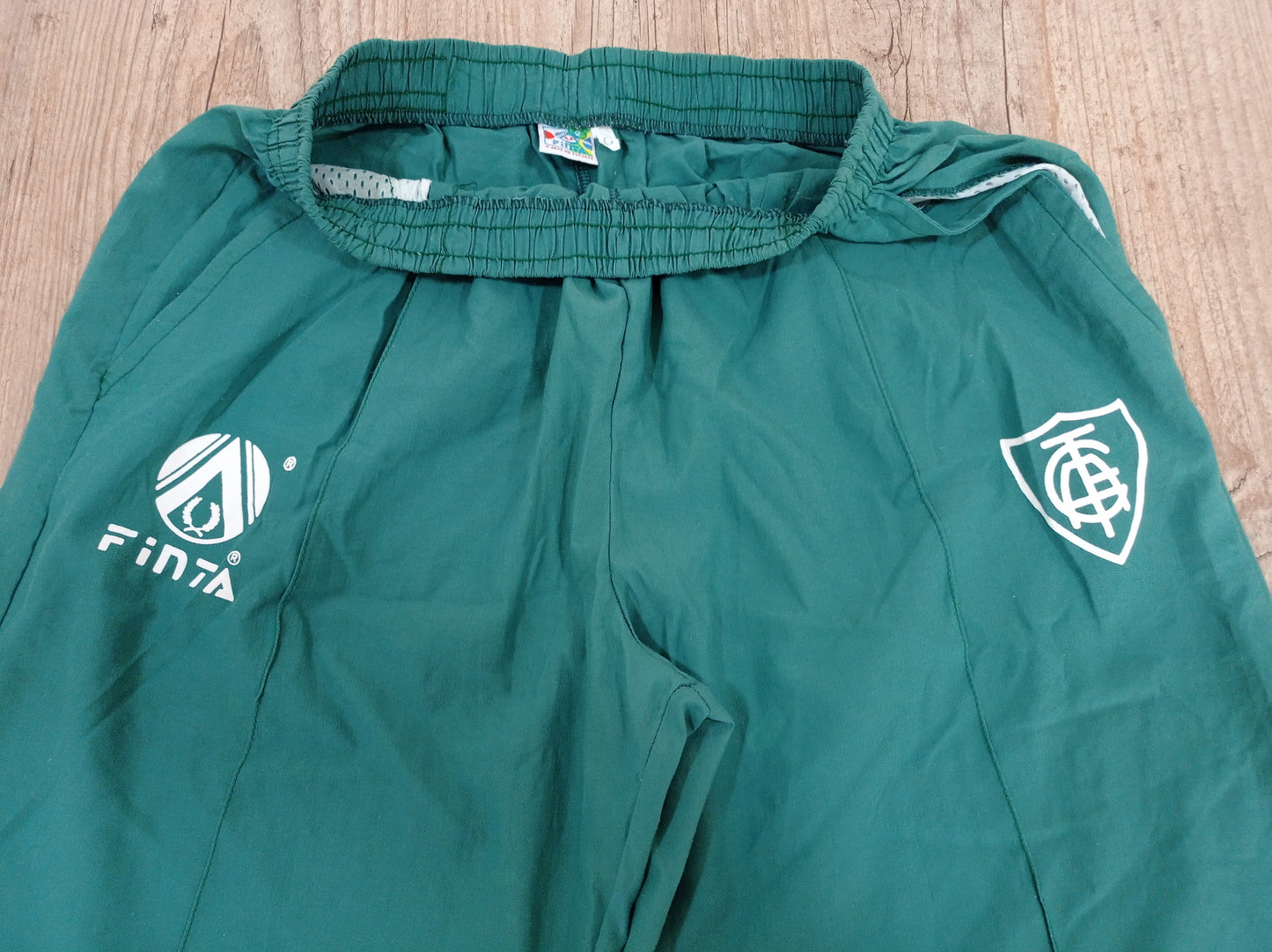 Conjunto Equipamento Profissional do América Mineiro - Anos 90