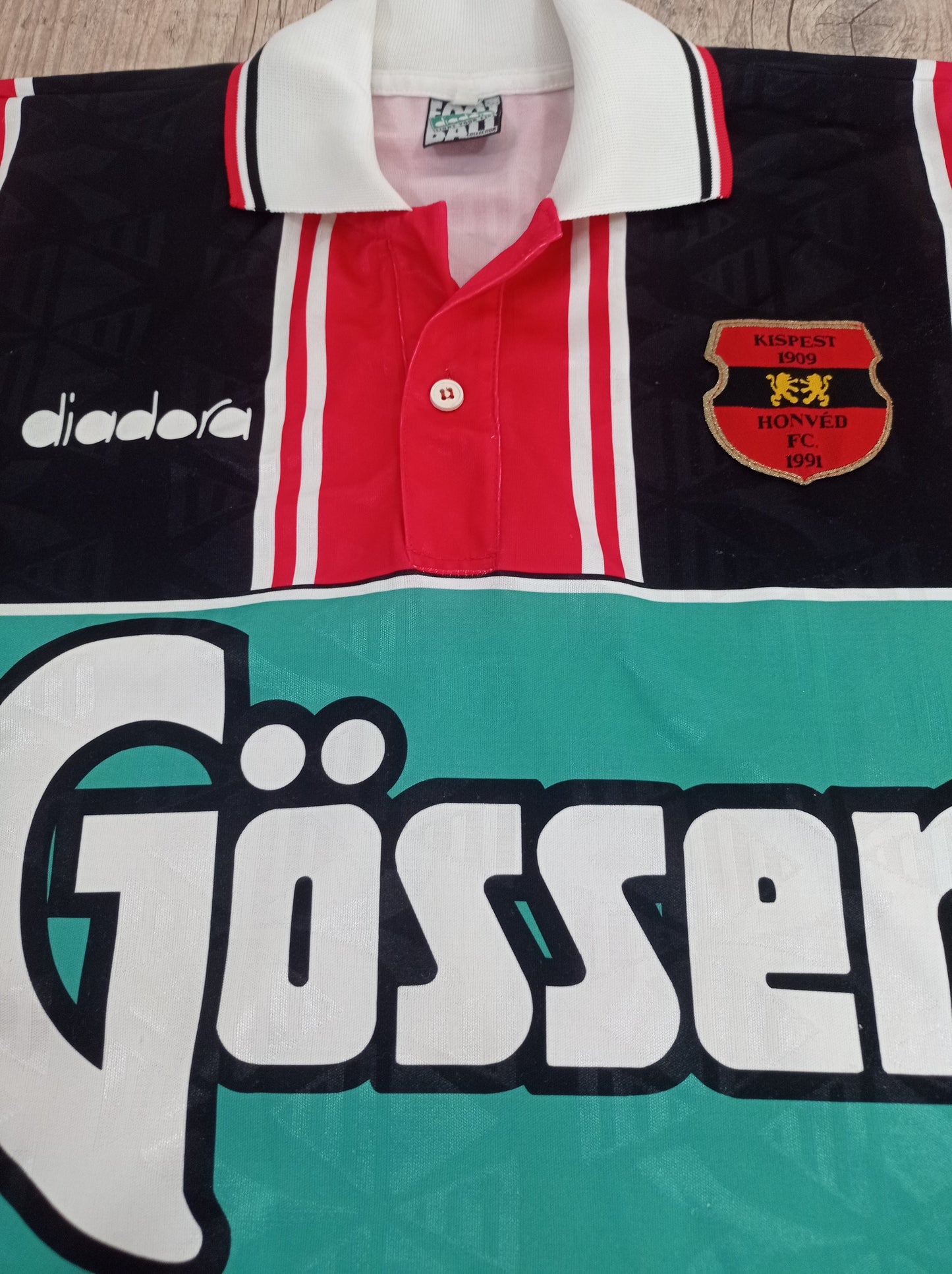 Honved Classic Shirt - Home - 1994/1996 - Hungary