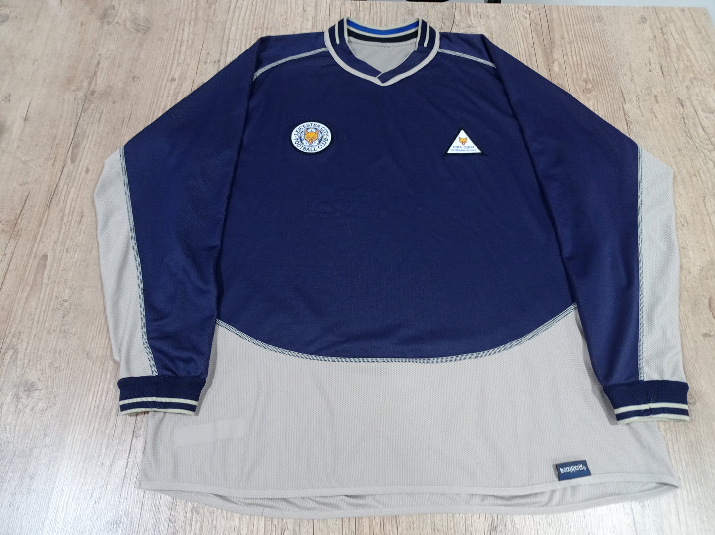 Linda Camisa do Leicester City - Edição Especial 120 Anos - 2004/2005 - Reversível - Mangas Longas