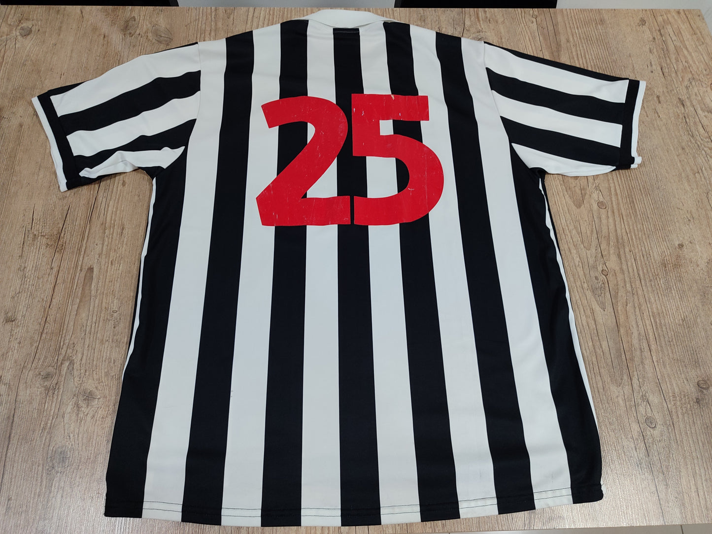 Espetacular Camisa Juventus - Itália - 1998/1999 - Usada em Jogo