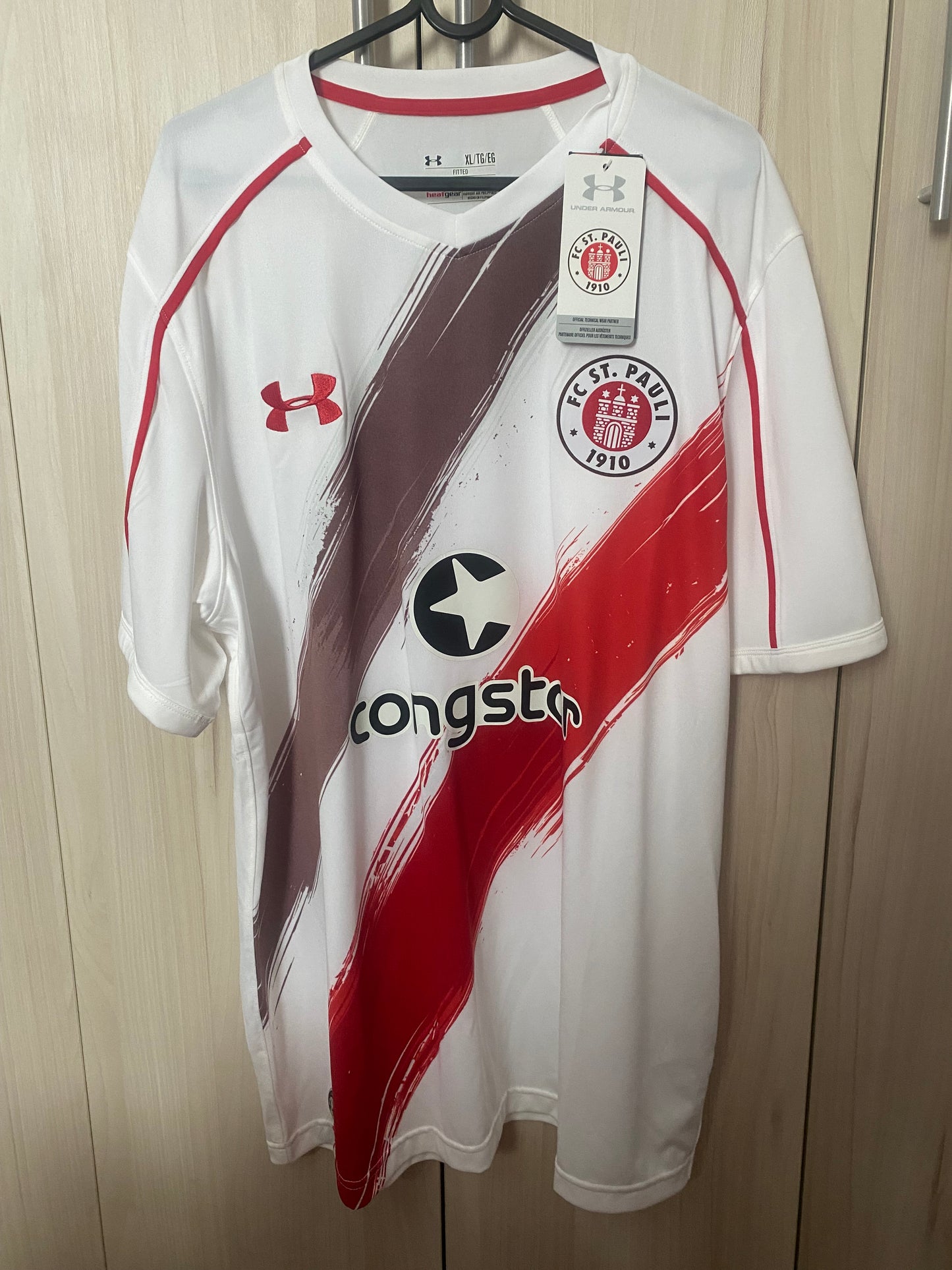 Saint Pauli away 2019