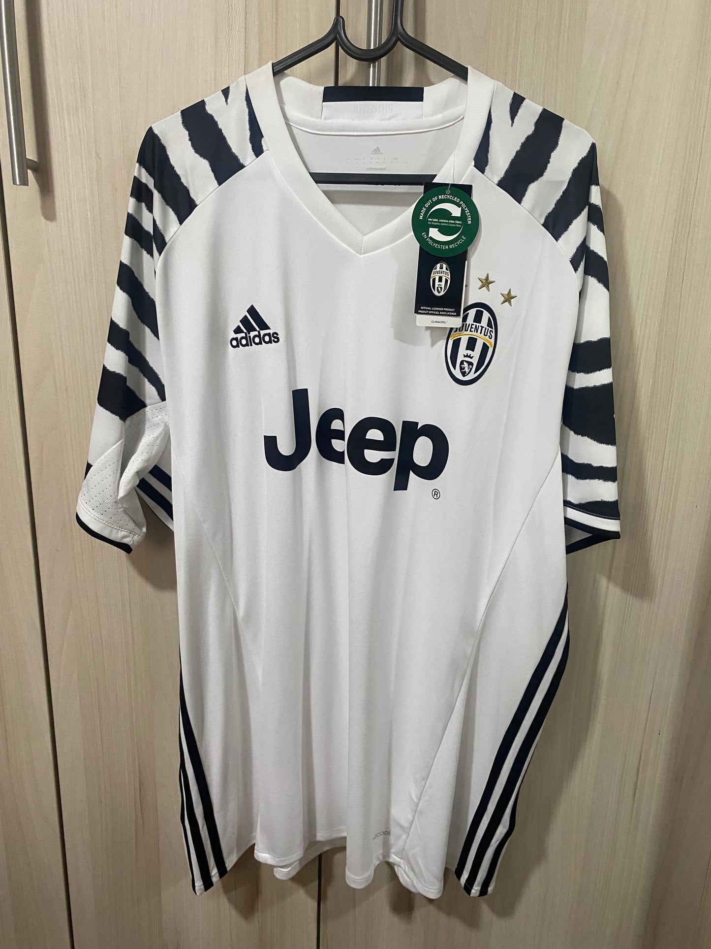 Camisa Juventus Away 2016 - Tamanho XL (58 x 78 cm)