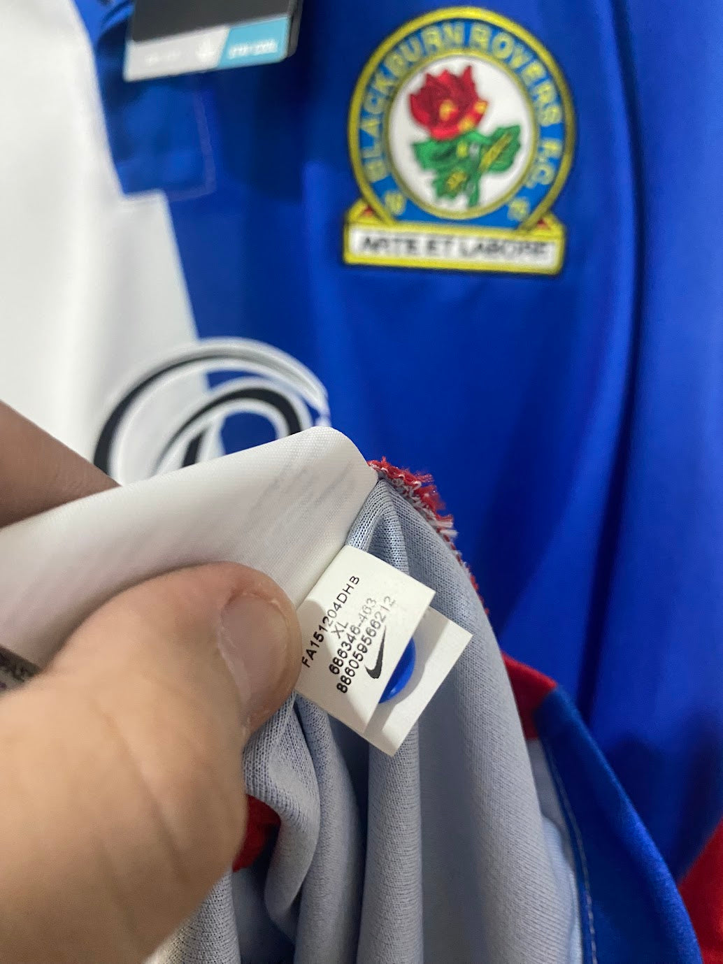 Camisa Blackburn Rovers Home 2015 - Tamanho XL (59x78 cm)