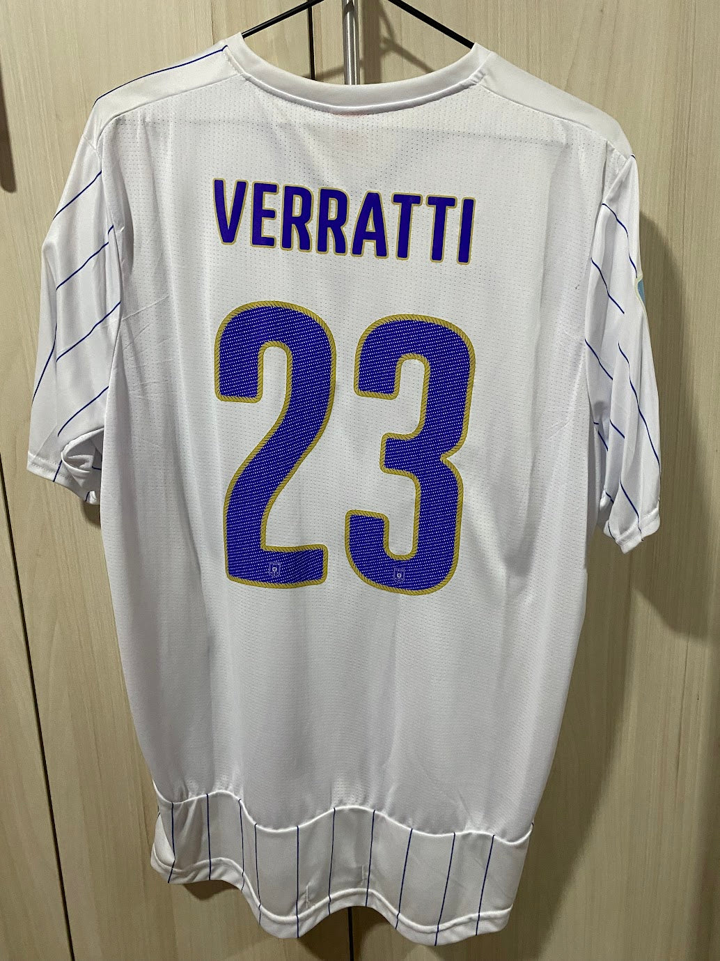 Camisa Itália Away 2014 - Personalizada Verratti com Patches - Tamanho XL (57x78 cm)