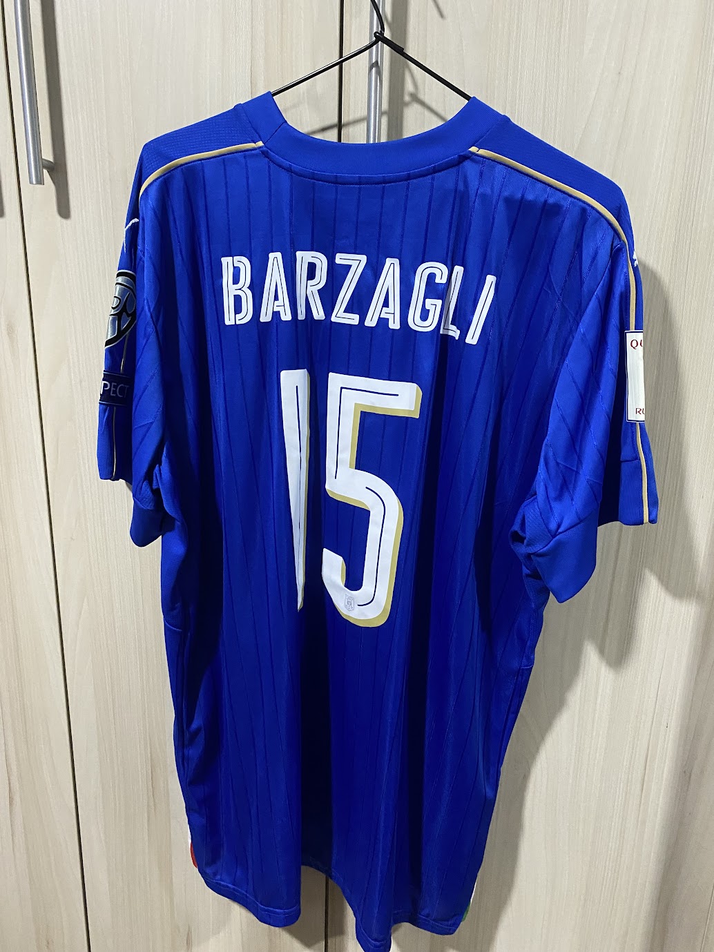 Camisa Itália Home 2016 - Personalizada Barzagli - Tamanho XXL (61x78 cm)