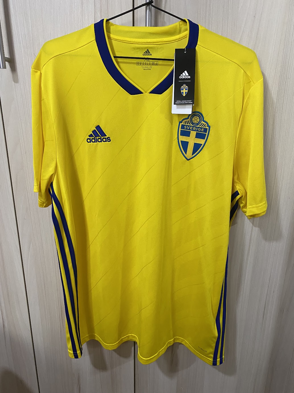 Camisa Suécia Home 2019 - Tamanho GG (59x79 cm)