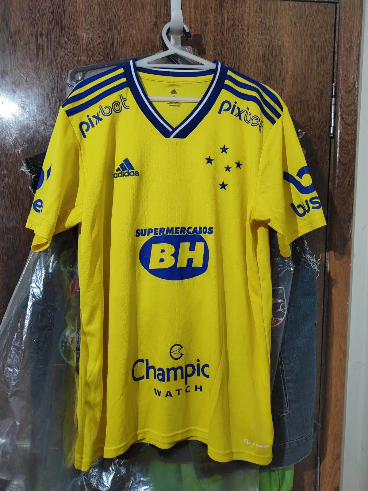 Camisa Goleiro Cruzeiro preparada