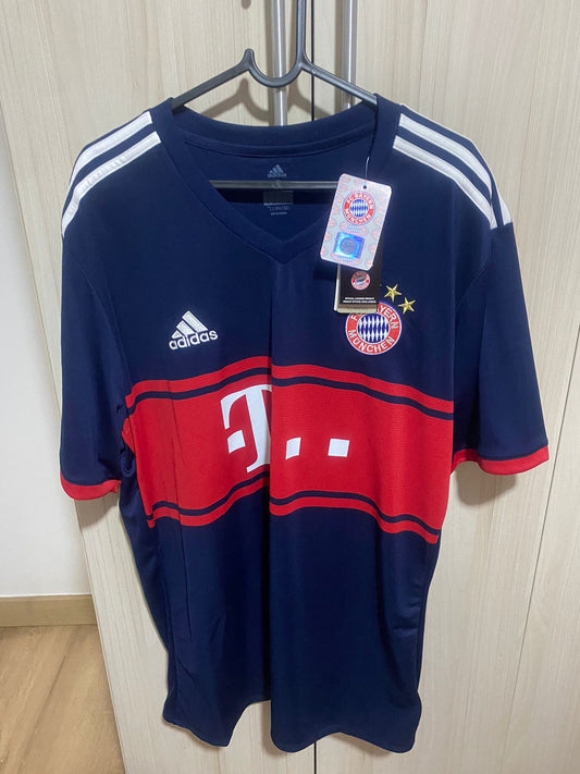 Camisa away Bayern 2017-18