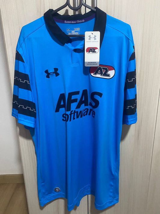 AZ Alkmaar 16-17 Away