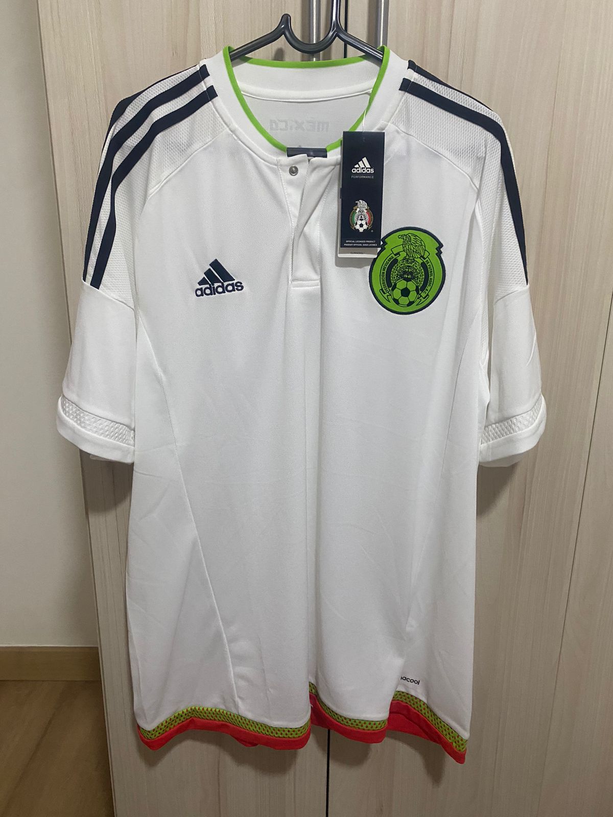 Mexico 2015 away shirt