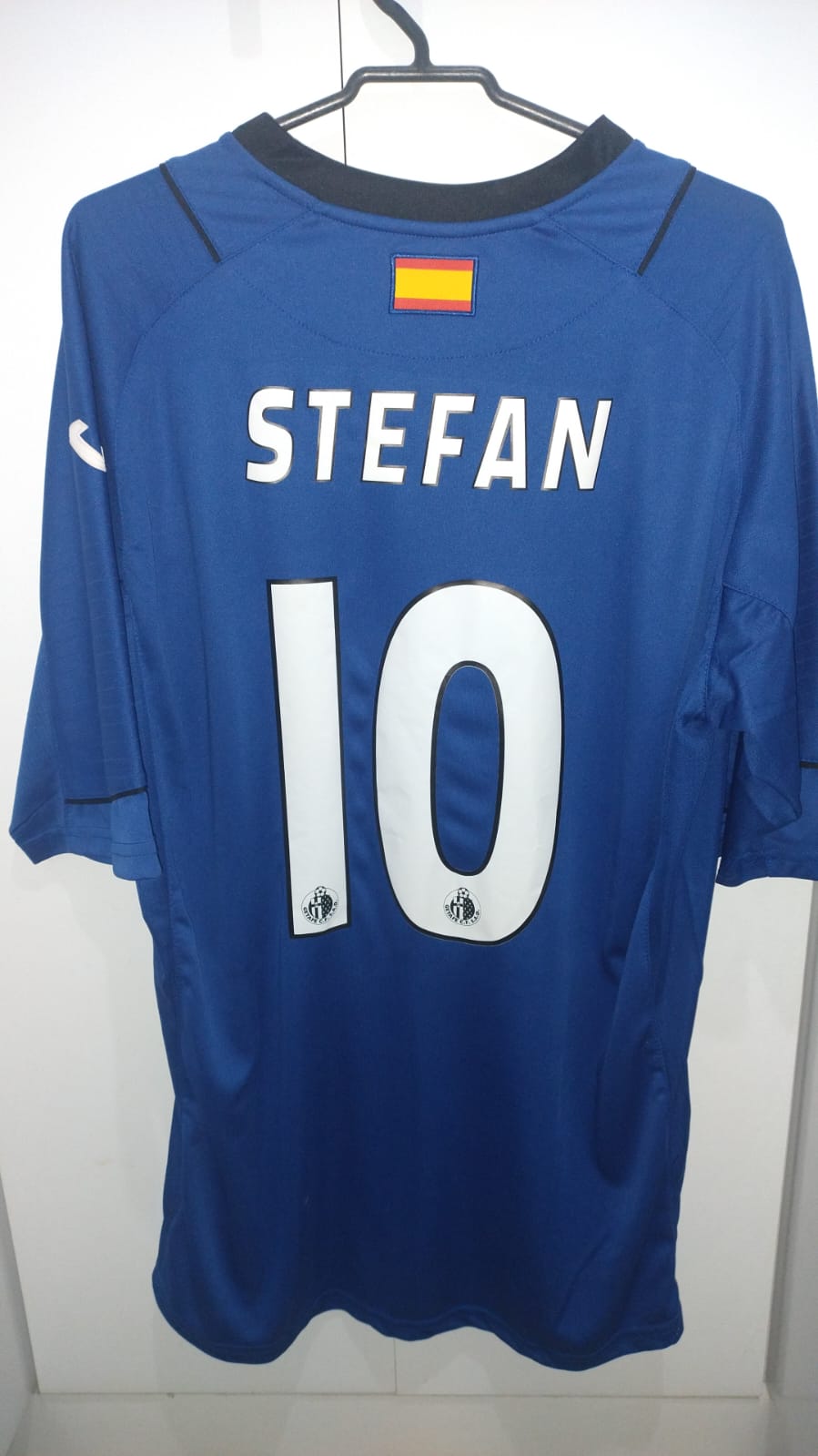 Camisa Getafe 2016-2017 - Tamanho G (54x73 cm) - Personalização "Stefan"