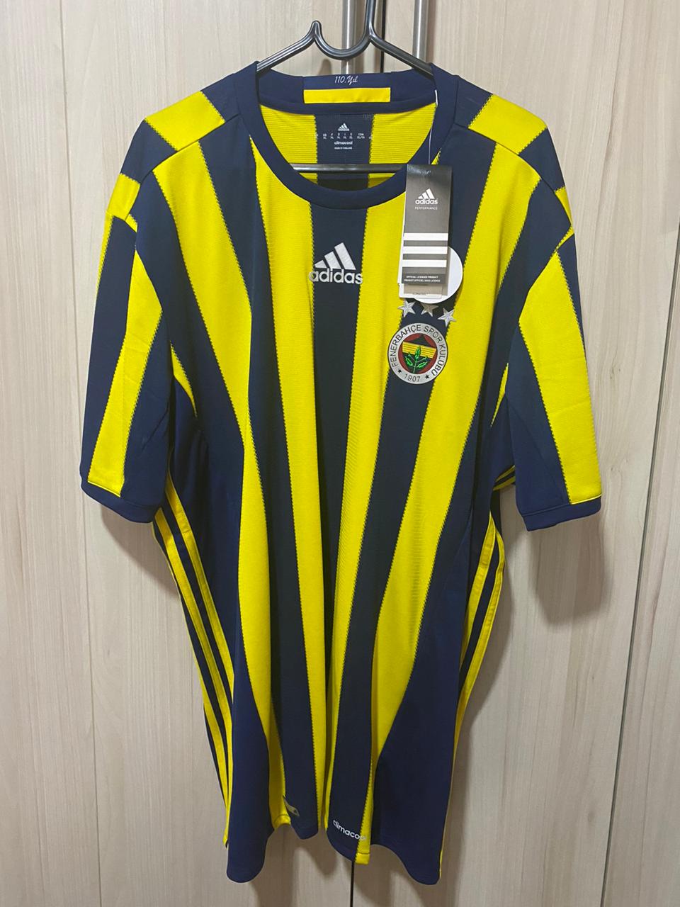 Camiseta Fenerbahçe 2016/17 Oficial Adidas - GG (59 x 77 cm) - Nova com etiqueta