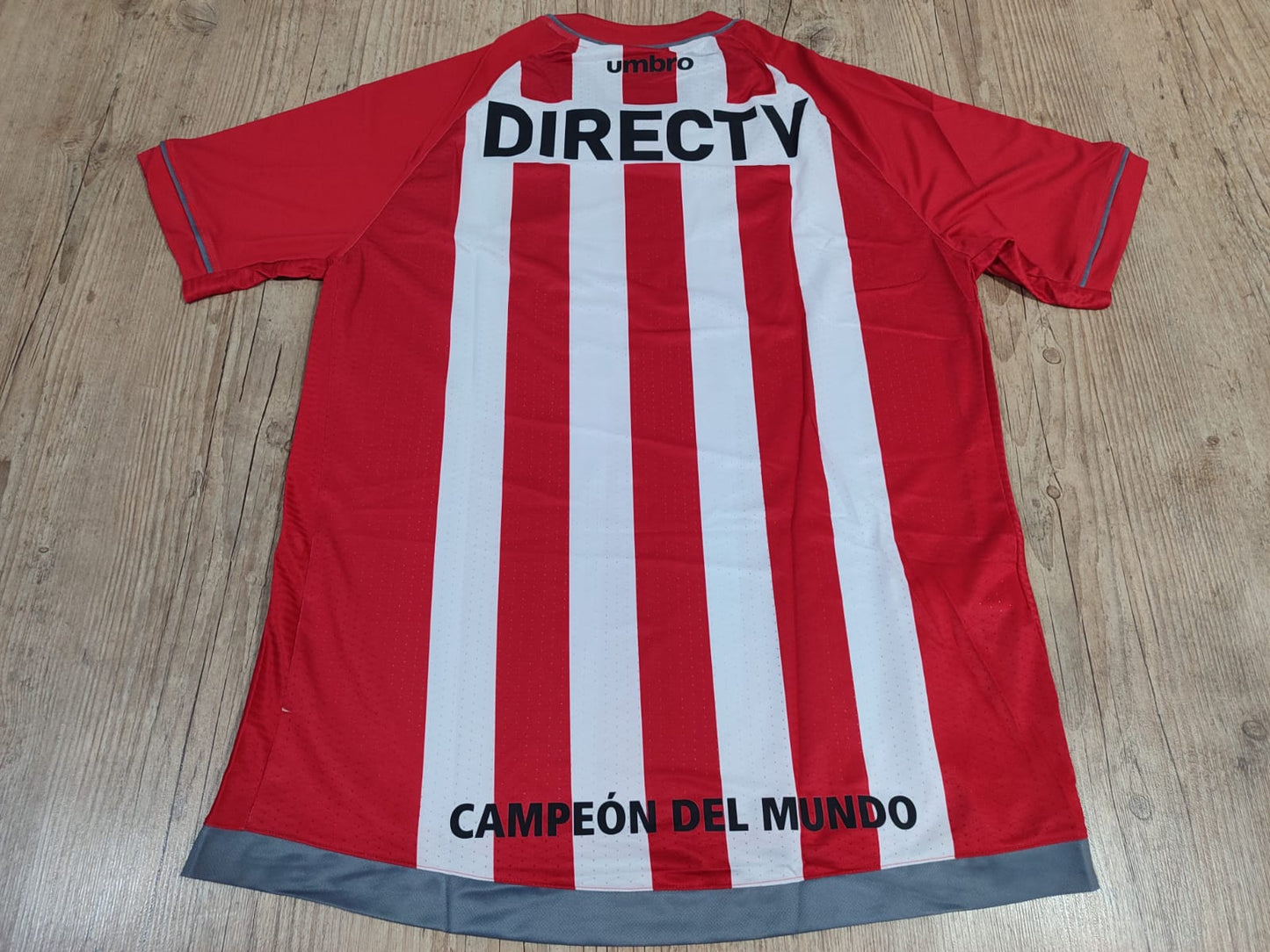 Camisa Estudiantes de La Plata 2017/2018 Umbro Original