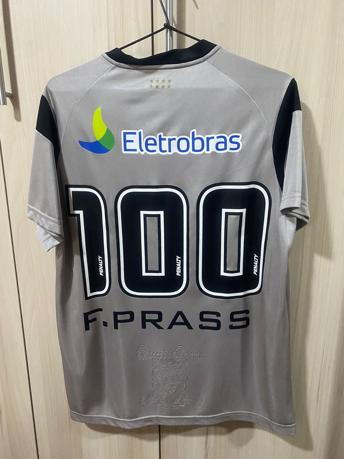 Camisa comemorativa 100 jogos Fernando Prass Vasco