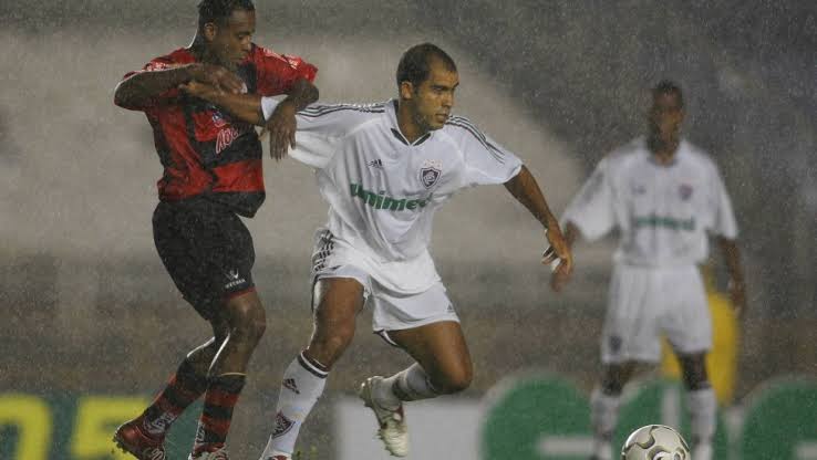 Linda Camisa do Fluminense - 2004/2005